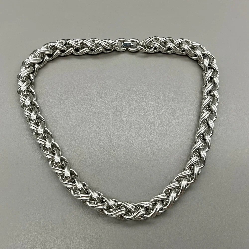Vintage Monet Necklace Silver Tone Chunky Braided Rope Chain Statement 16